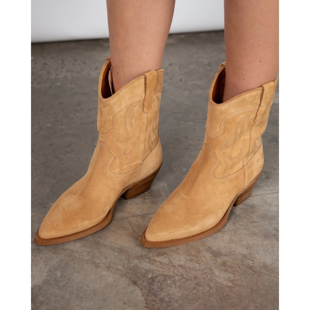 Alpe Short Suede Stitched Western Boot Belle La Vie